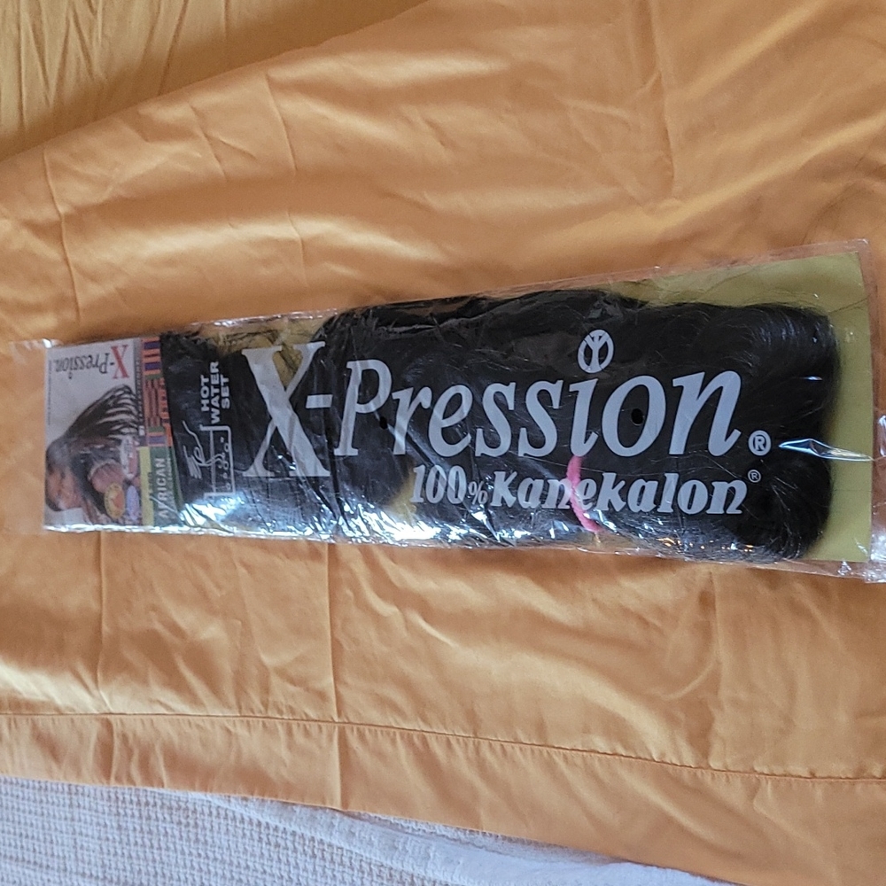 Brand New X-Pression 💯 Kanekalon Braiding Hair Black / Gray mixed